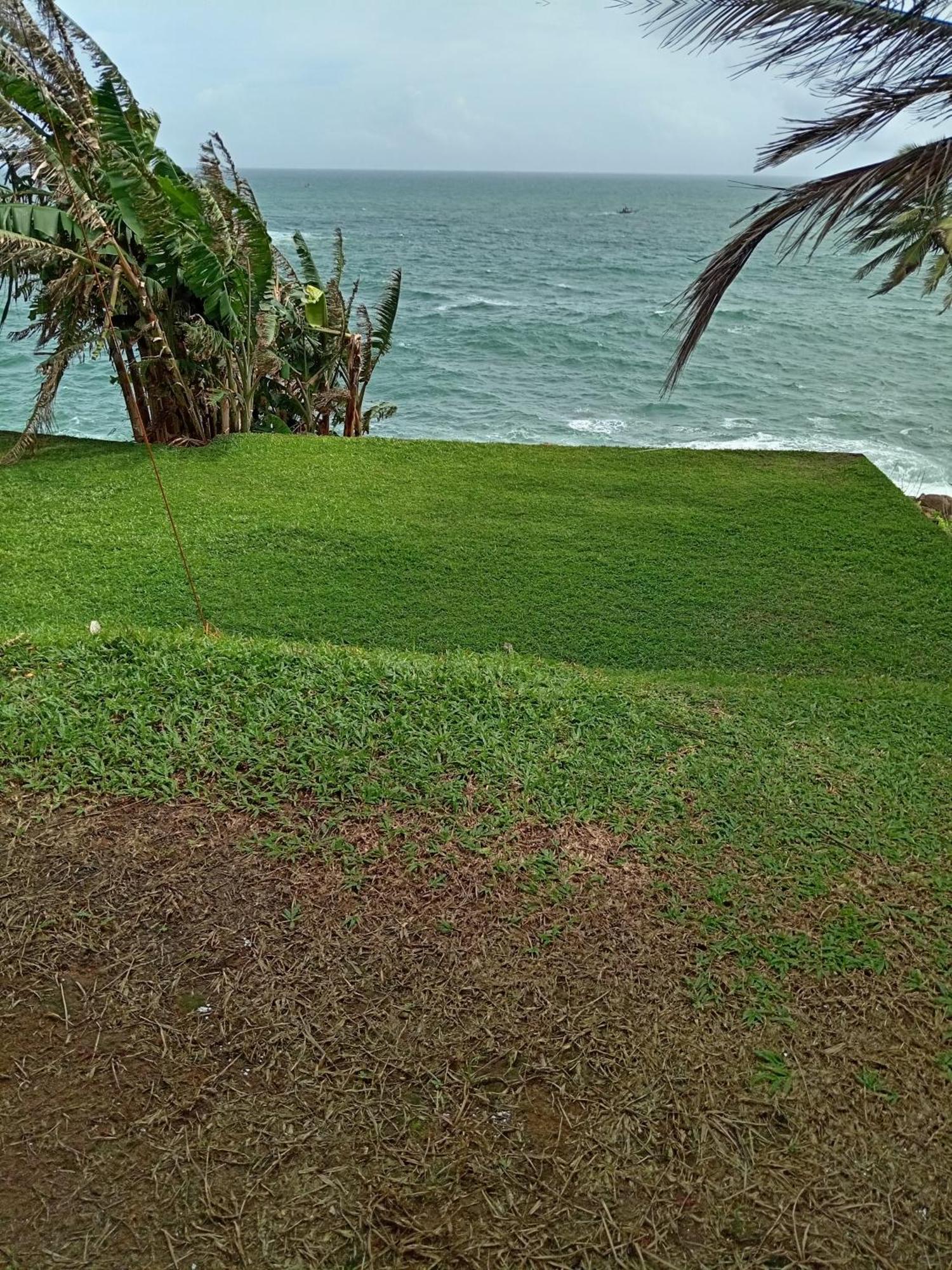 London Villa Secret Beach Mirissa Exterior photo